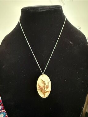 Resin Oval Pendant Necklace with Preserved Flower - Silver Chain